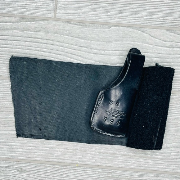 The George Lawrence black 8 9 794 holster tactical accessory arm leg attachment - Picture 4 of 4